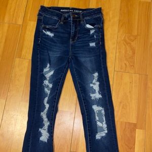 American eagle jeans size 4L distressed/ ripped